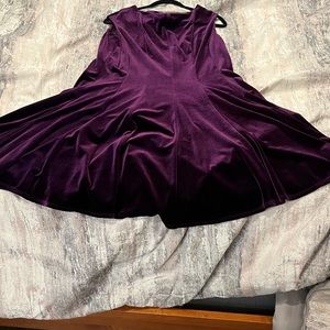 Danny & Nicole Women’s Plus Size Purple Velvet Dress